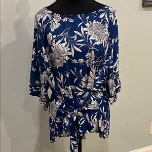 West Kei Blue and White Floral Tie-Front Blouse